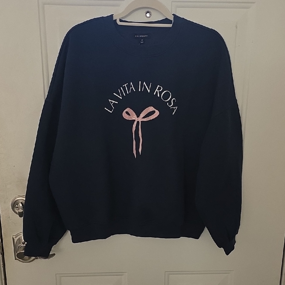 NWT Blu Pepper Navy Crewneck Sweatshirt with Pink Bow Embroidery Size MEDIUM